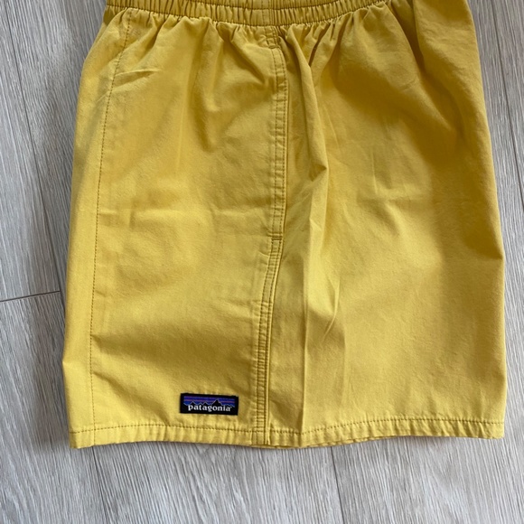 NEW ~ PATAGONIA ~Funhoggers Shorts ~ MSRP $69 ~ Surfboard Yellow XS S M L XL - Picture 6 of 7
